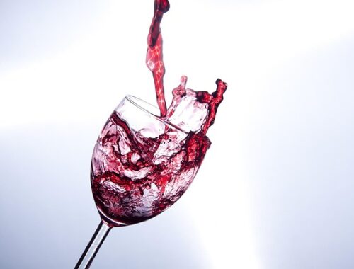 Fra mark til glas: De mest populære rødvinsdruer i verden