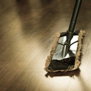 Sådan vælger du det rette rengøringsfirma til din virksomhed